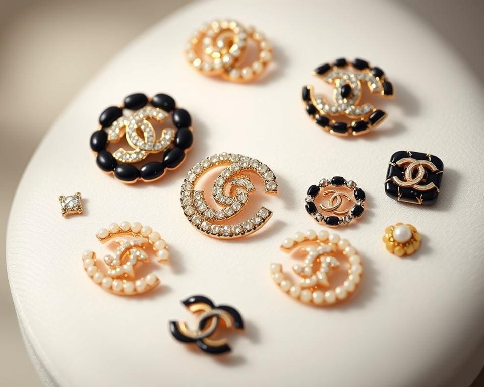 Chanel broches: Iconische accessoires voor tijdloze stijl